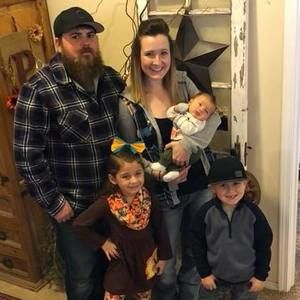 Meet your Posher, Casey